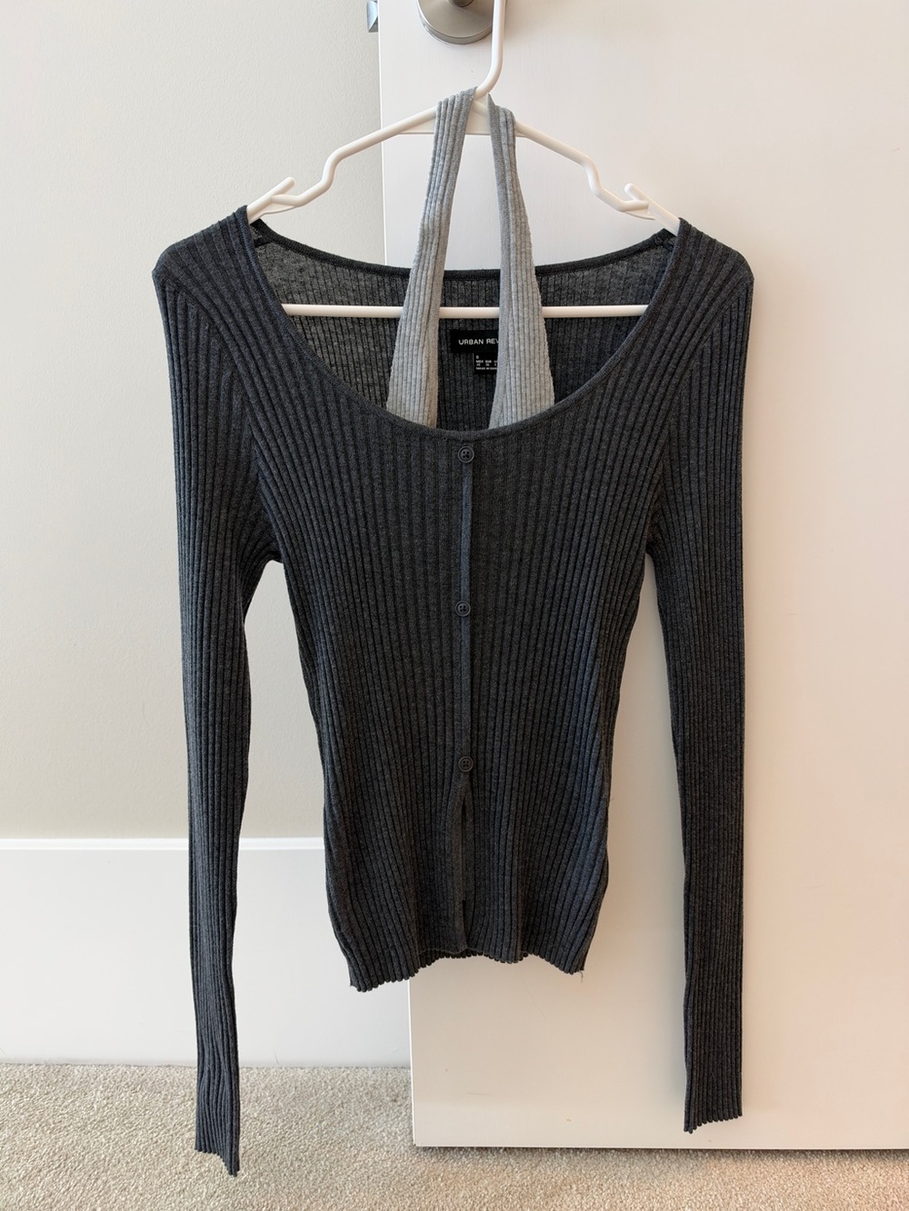 Urban Revivo charcoal ribbed button-front sweater